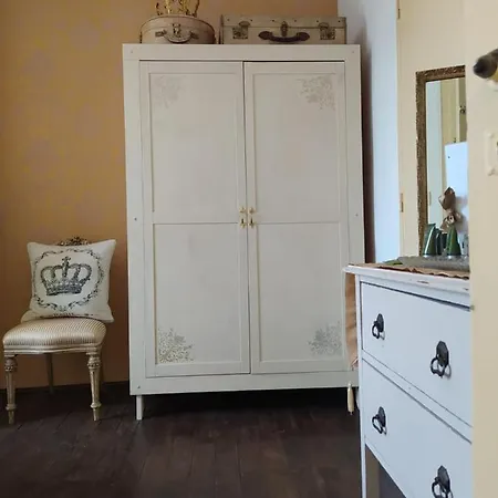 Bed & Breakfast Mountain View Townhouse Quillan