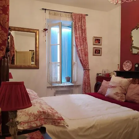 Bed & Breakfast Mountain View Townhouse Quillan