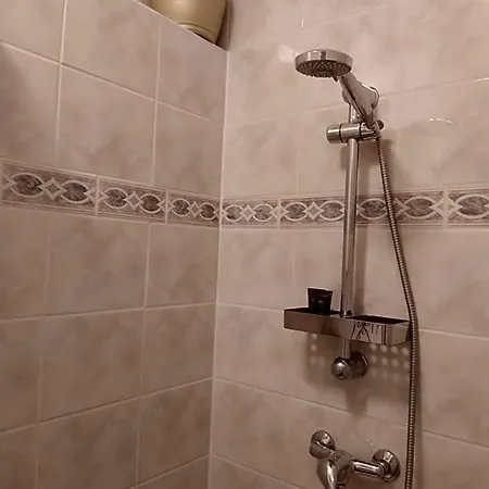 Mountain View Townhouse Bed and Breakfast 3*